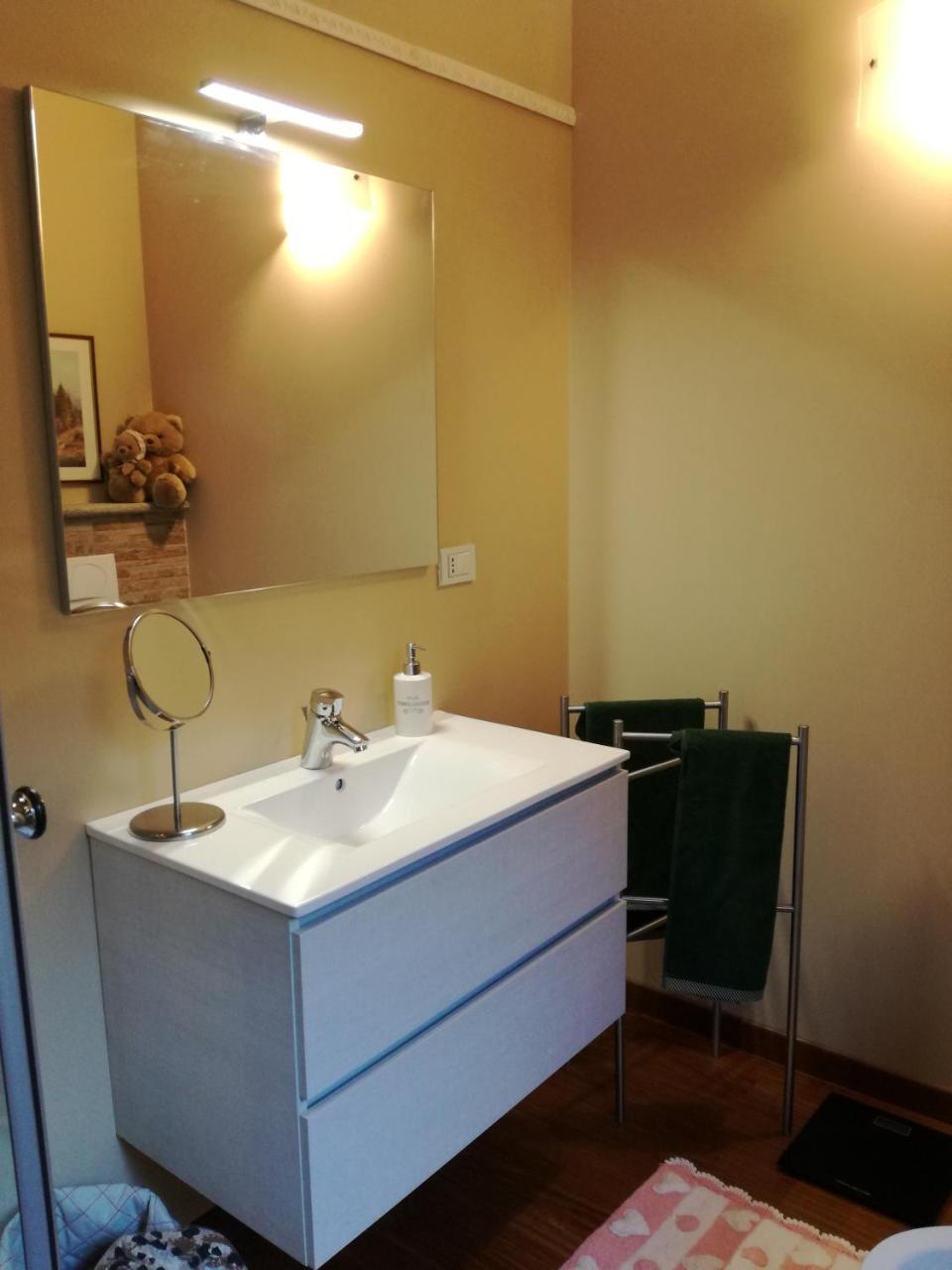 B&B Casa Dell'Orso ลูริเซีย ภายนอก รูปภาพ